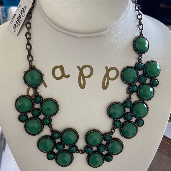 Cookie Lee Necklace Vintage Boho design NWT green - Picture 1 of 6
